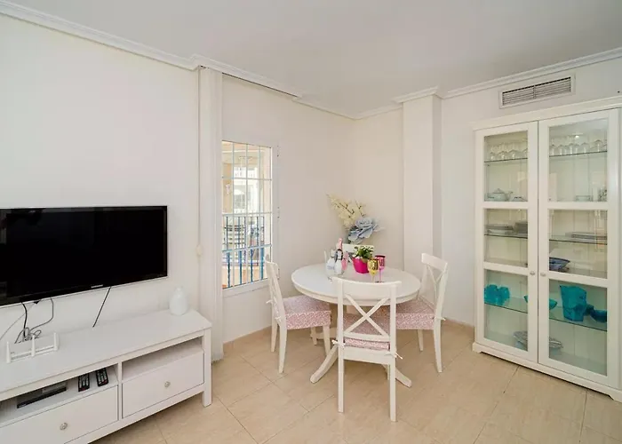 Bulevar Spaniahome 아파트 알비르