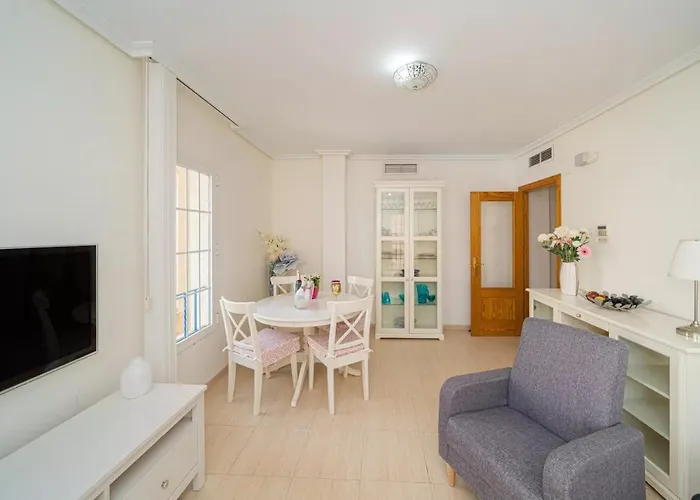 Bulevar Spaniahome 아파트 알비르